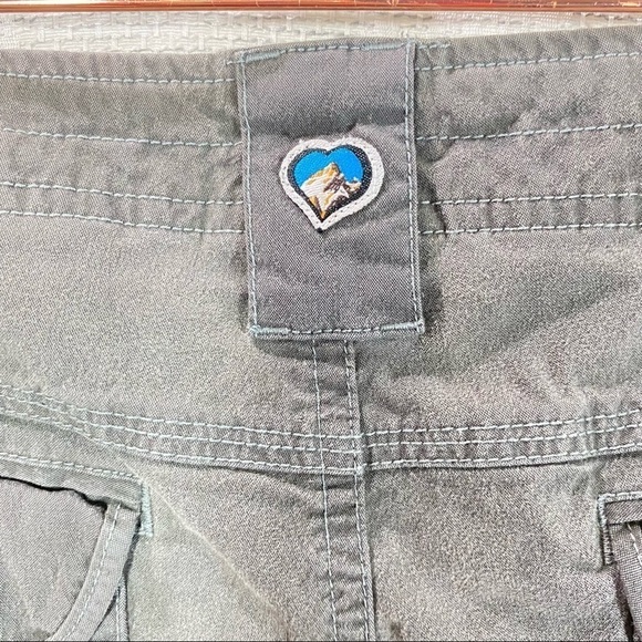 Kuhl free range shorts 11" grey cargo shorts size 4 - Picture 4 of 9